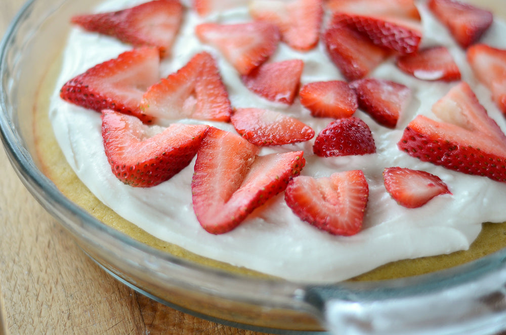 Camel Milk Recipes: Paleo Vanilla Cake With Strawberries